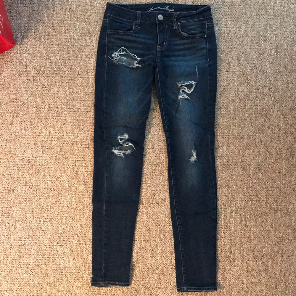 American Eagle Distressed Jegging